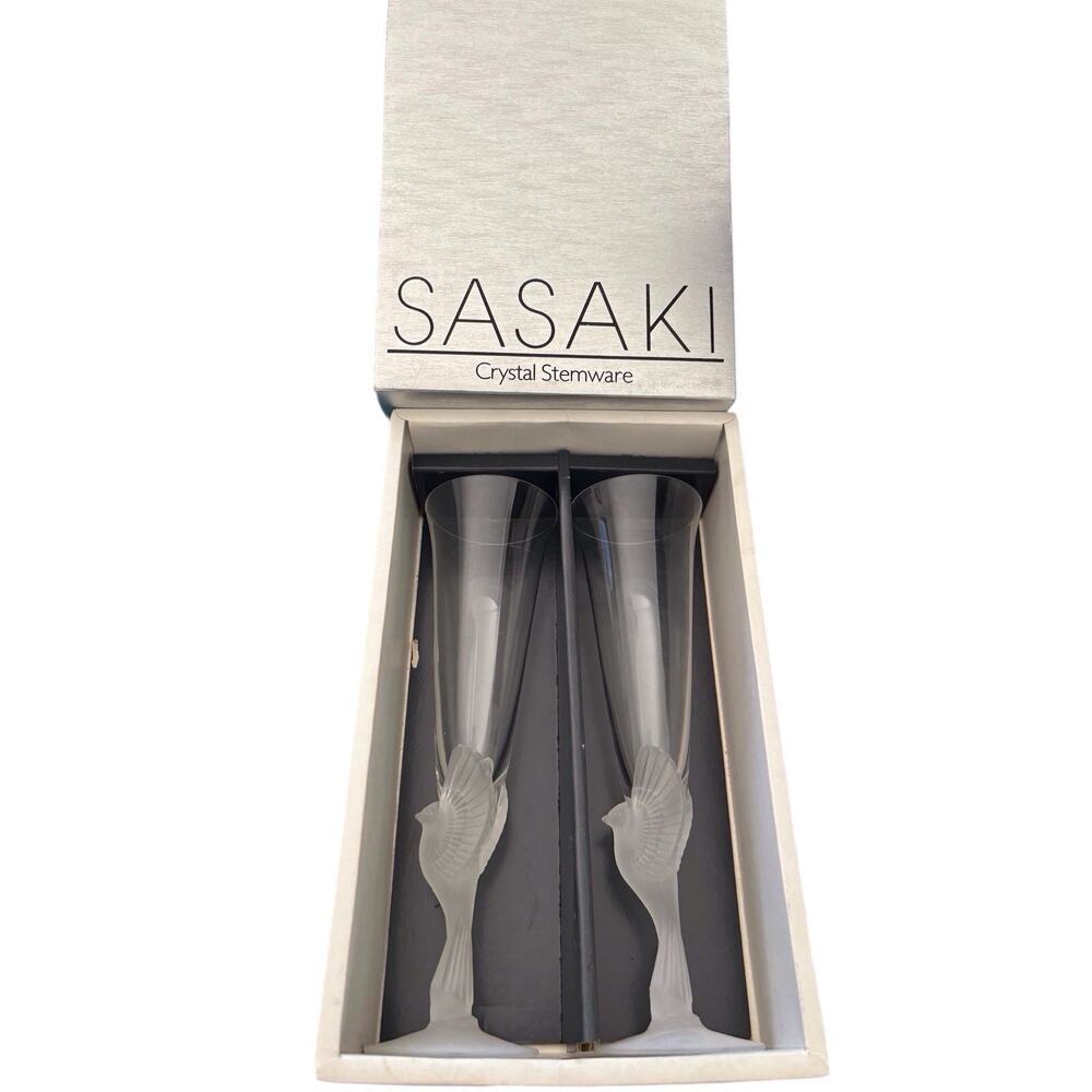 Sasaki Crystal Flute Stemware Champagne Wedding Toast Dove Wings A2923-14-2 NIB